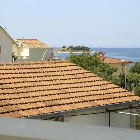 In Rogoznica With Terrace, Air Conditioning, Wi-fi Rogoznica (Sibenik-Knin)